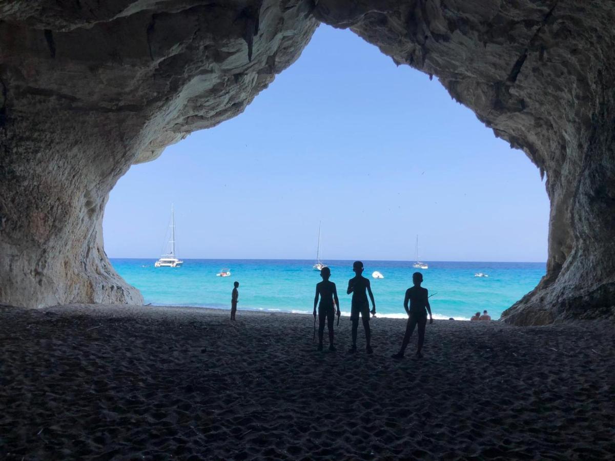 Appartamenti Le Conchiglie E Le Stelle Marine Cala Gonone Zewnętrze zdjęcie