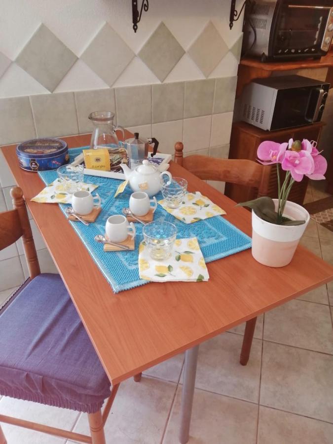 Appartamenti Le Conchiglie E Le Stelle Marine Cala Gonone Zewnętrze zdjęcie