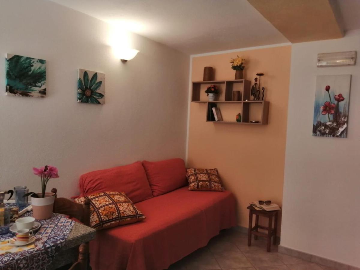 Appartamenti Le Conchiglie E Le Stelle Marine Cala Gonone Zewnętrze zdjęcie