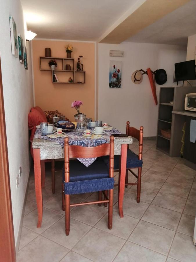 Appartamenti Le Conchiglie E Le Stelle Marine Cala Gonone Zewnętrze zdjęcie